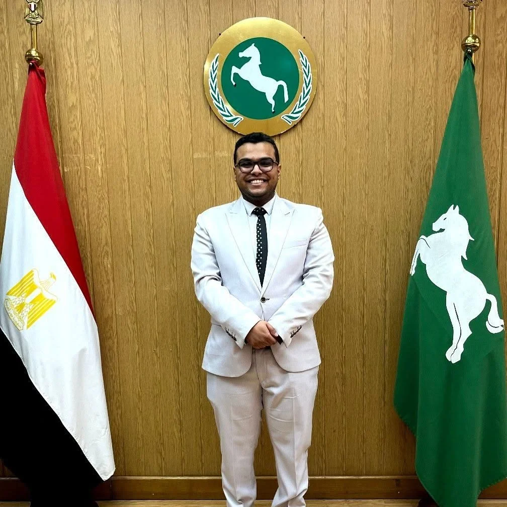 سيف ثروت